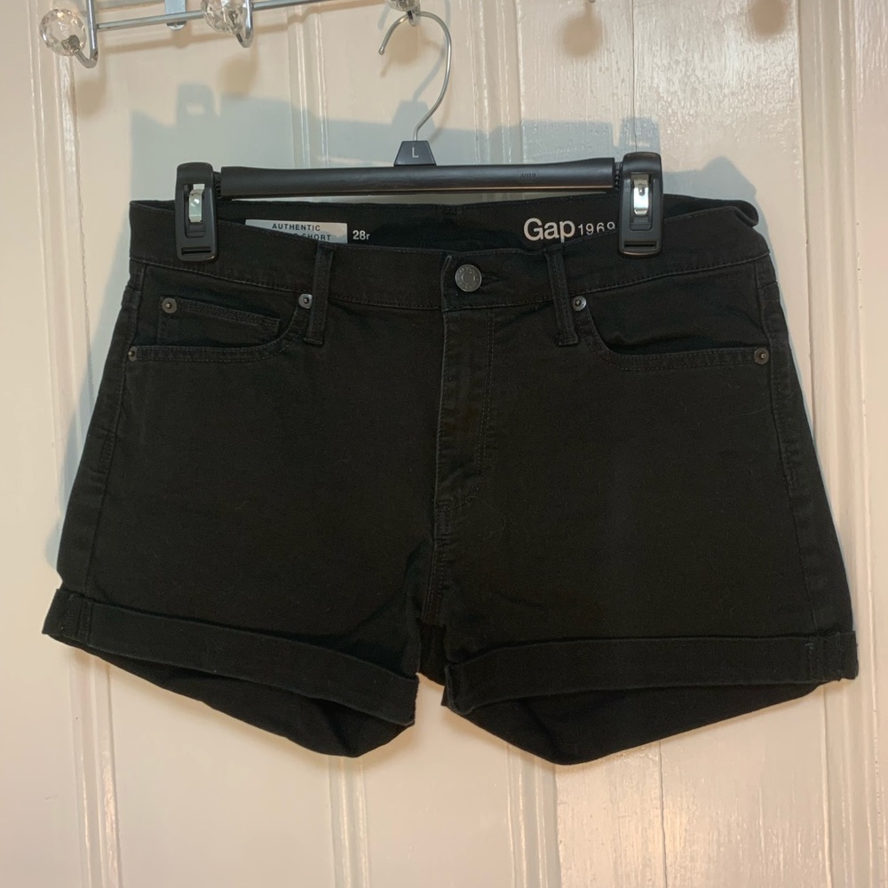 Gap black jean shorts